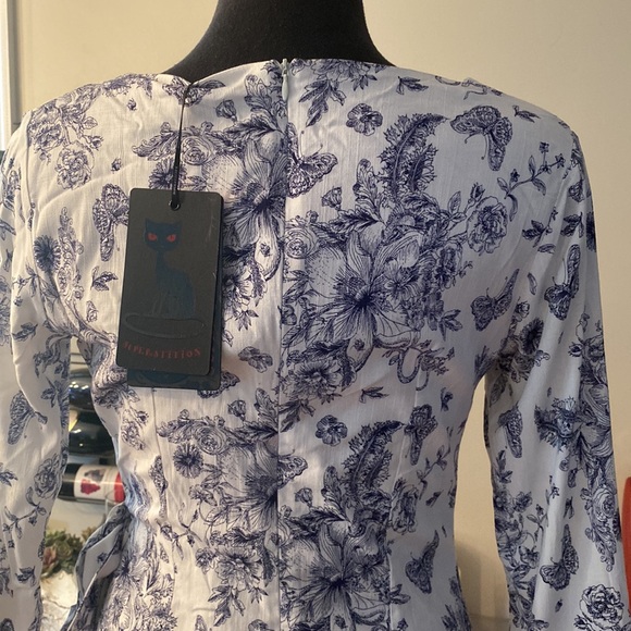 Floral and butterflies dress - Picture 6 of 8